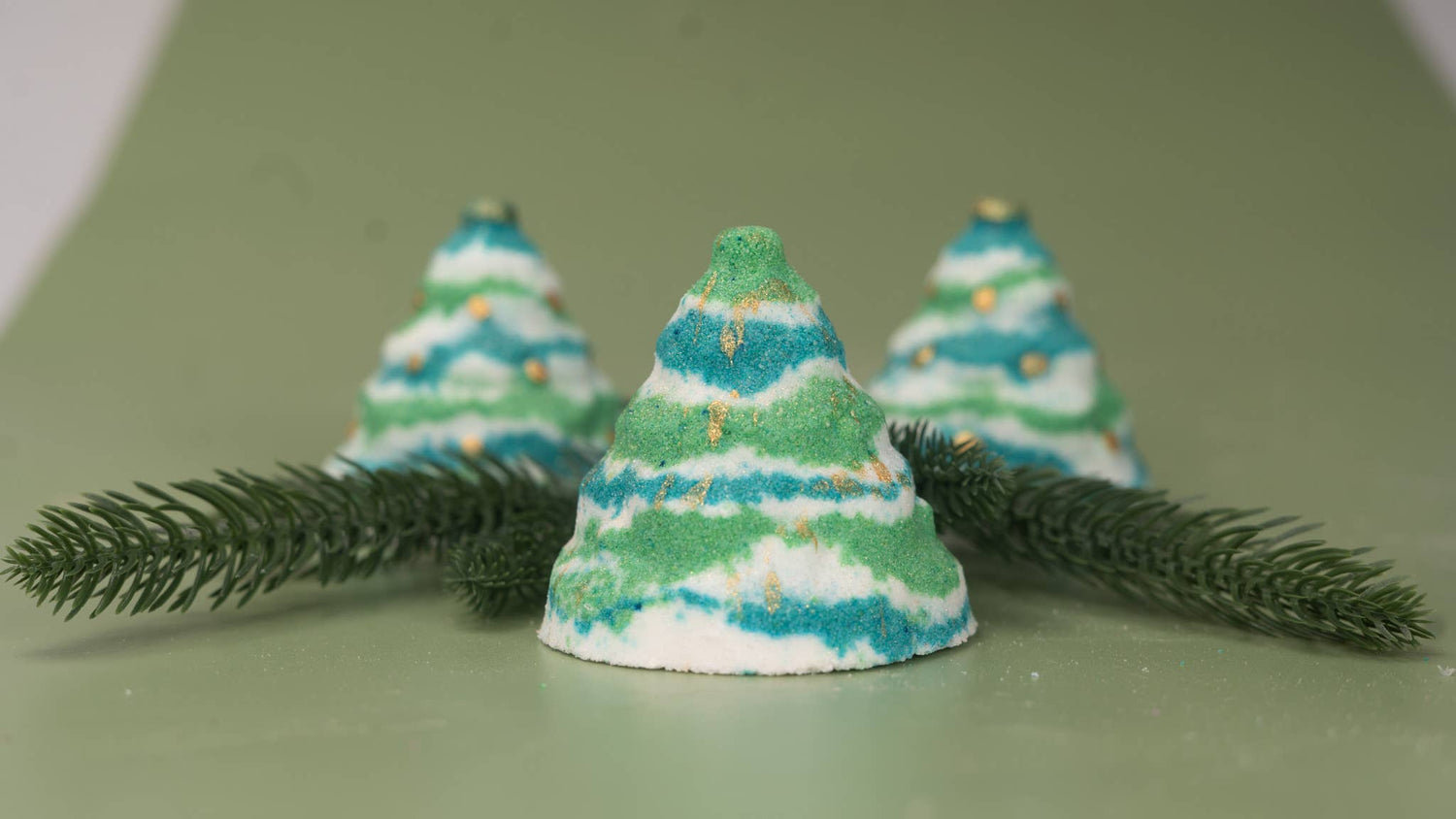 Scentish Xmas Tree Bath Bomb